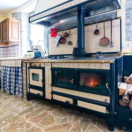 ホテル Il Bosco Di Silvia エクステリア 写真